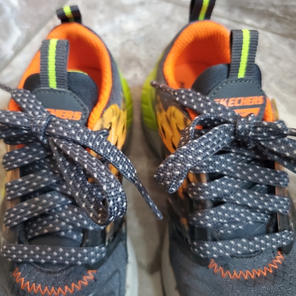 SKECHERS Hyperjolt 2.0 Relaxed Fit Size 12 - Picture 9 of 13